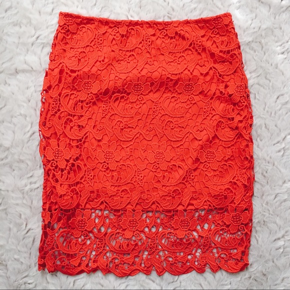 Leith Red Floral Lace Pencil Skirt - Picture 6 of 6